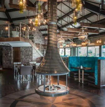 Дровяной камин EVA 992 центральный подвесной лакированный со стеклом в Благовещенске